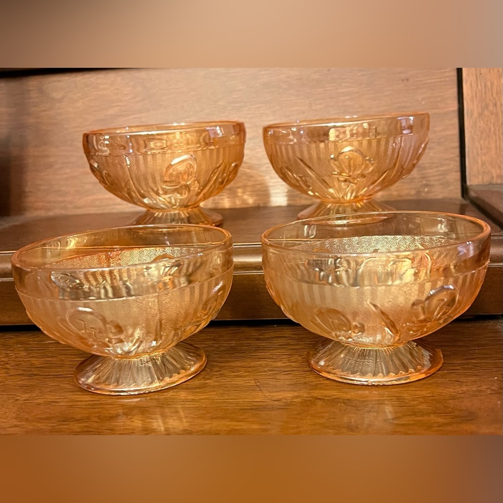 Carnival Glass Set of 4 Sherbets